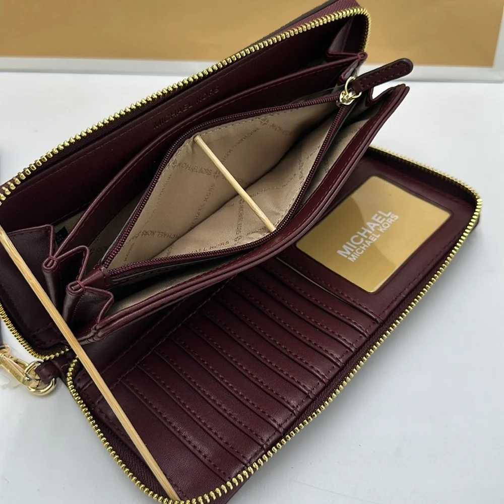 MICHAEL KORS Leather Large Continental Wristlet Phone Case Wallet Exotic Print